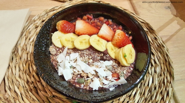 chaitea-hausfood-acai-bowl
