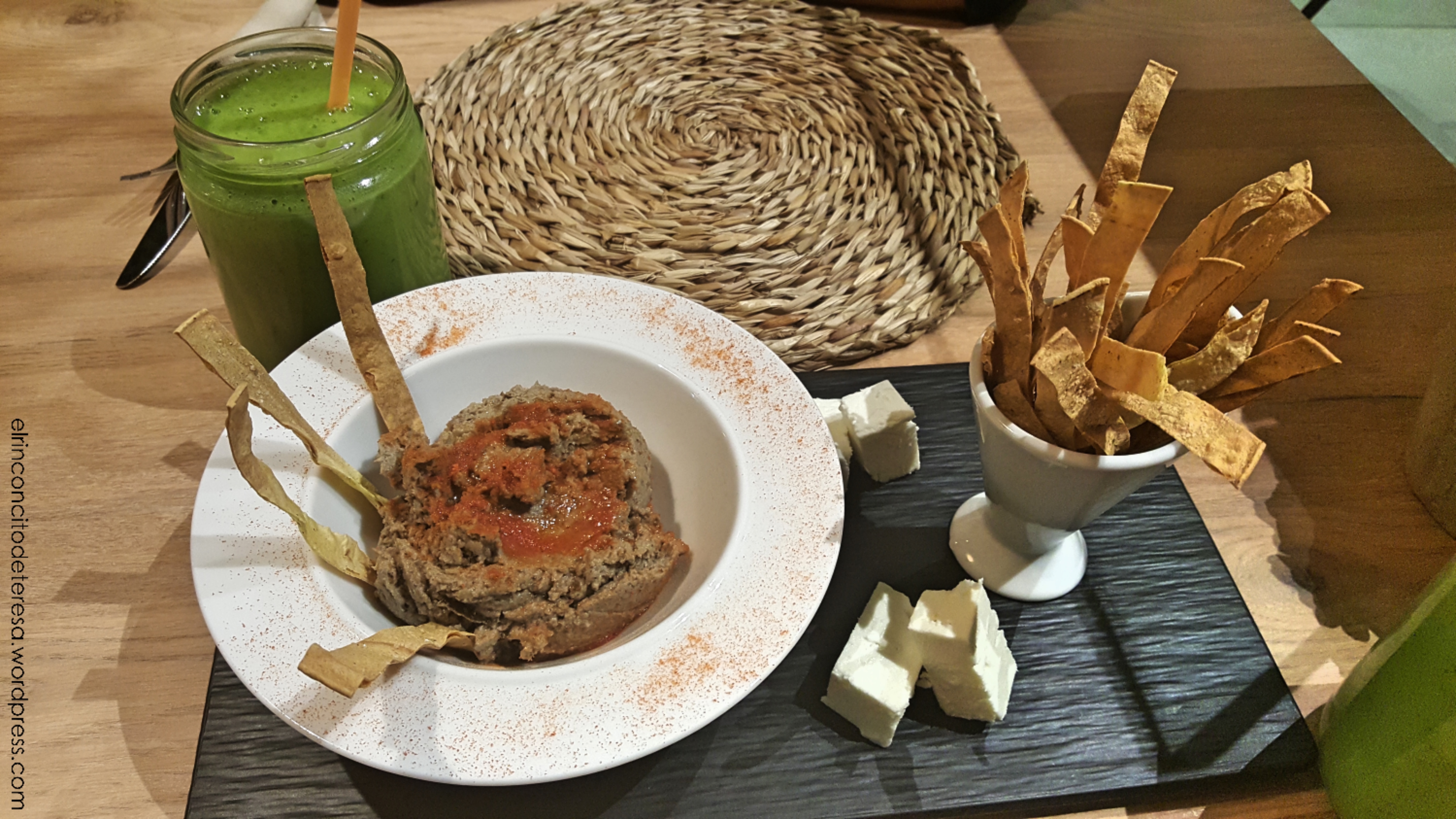 chaitea-hausfood-hummus-berenjena